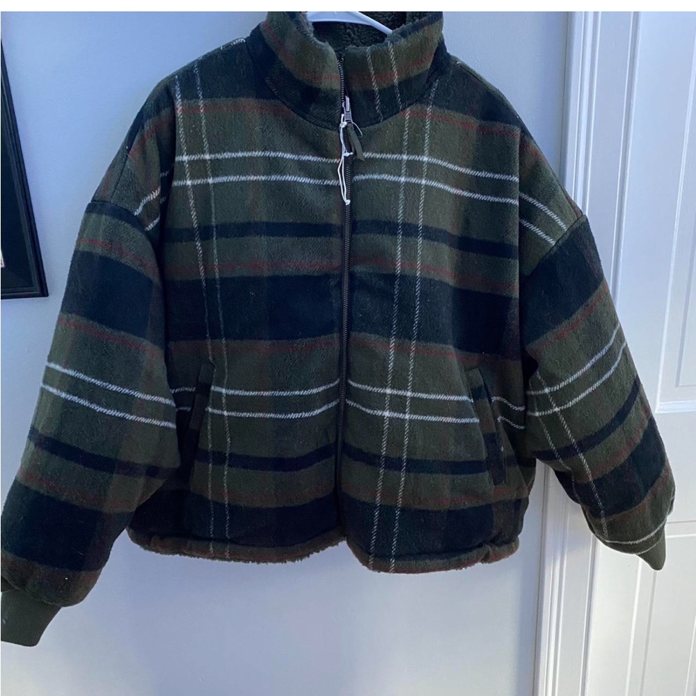 American Eagle Reversible Cropped Jacket - image 2